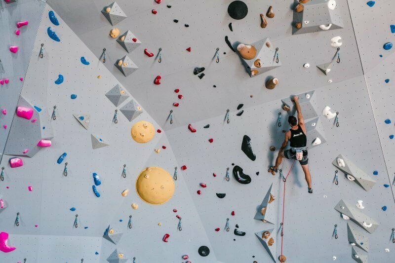 MESA RIM NORTH CITY EP Climbing