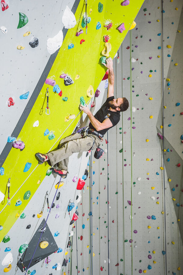 EP Climbing (EntrePrises) Climbing Gyms